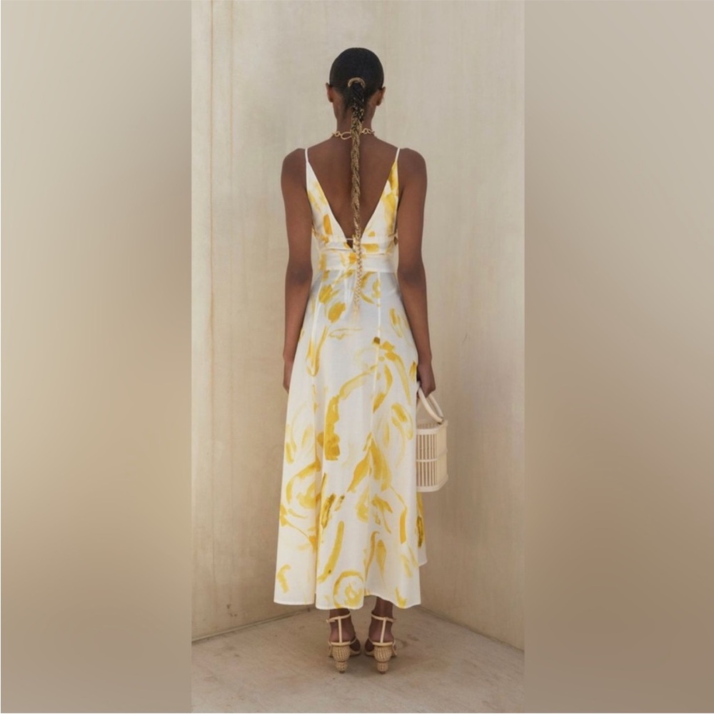 Cult Gaia Chelsea Plunge-Neck Midi Dress In White Silk - Picture 3 of 13